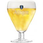 Affligem bierglas op voet gevuld met bier