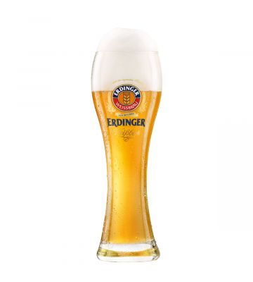 Erdinger bierglas gevuld met bier