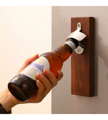 Houten magnetische bieropener